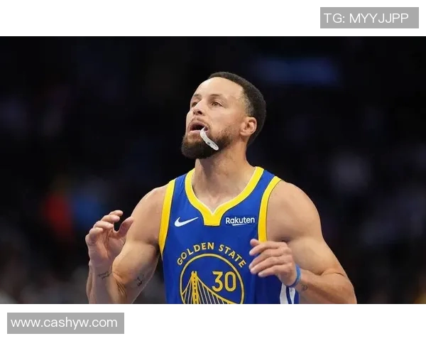 勇士主帅：库里比赛中的精彩表现超过任何技术统计数据