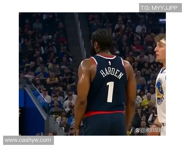 快船队季后赛席位争夺战激烈展开球迷期待球队逆袭表现