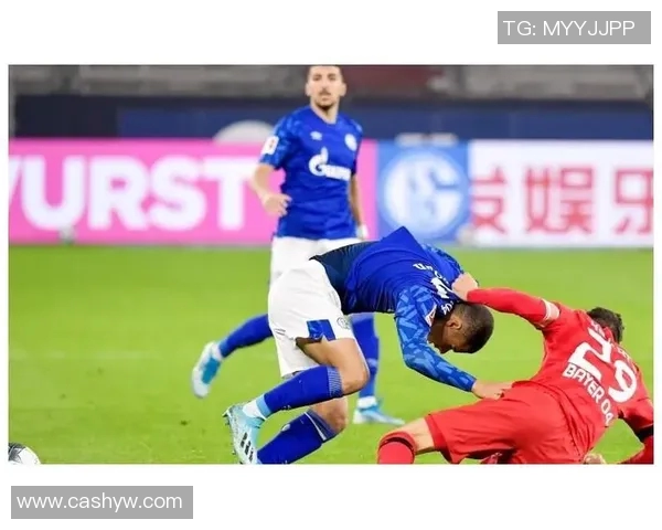 沙尔克04惨败拜仁,遭遇联赛惨败! 沙尔克04惨败拜仁,遭遇联赛惨败!