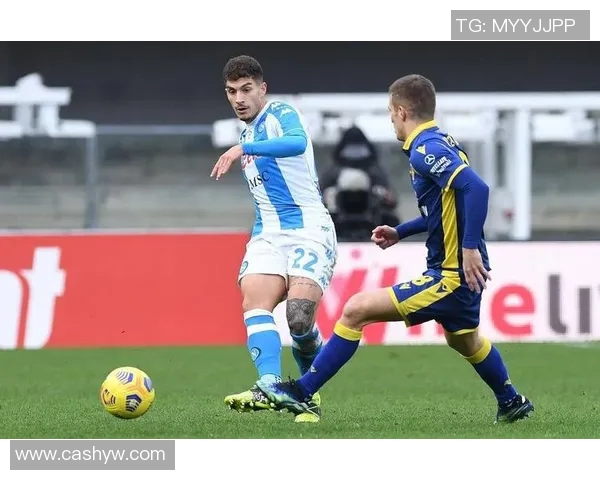 那不勒斯遭客场两连败,陷入意甲榜尾泥淖 那不勒斯遭客场两连败,陷入意甲榜尾泥淖